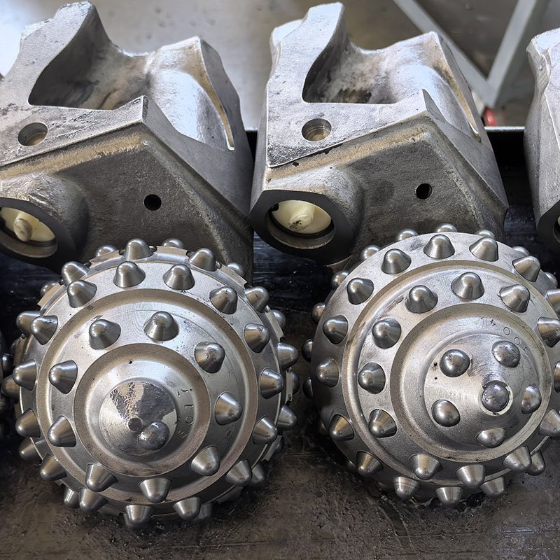 Premium HDD Pilot Bits for Precision Trenchless Directional Drilling TCI rock pilot bits for hard rock directional drilling