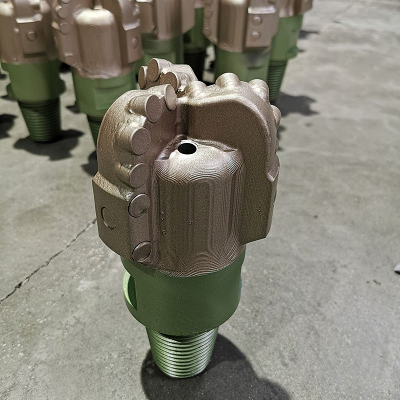 114mm 3 wings PDC bit with 13mm cutters