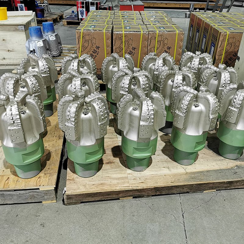 Batch production of 10 5/8 inch steel body PDC bits in the factory ready for shipment