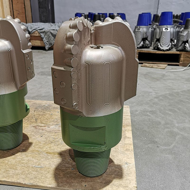 Why Steel Body PDC Drill Bits with 19mm Cutters Are Best for Soft to Medium Formations Heavy duty 8 3/4 inch 222mm steel body PDC bit for water well drilling
